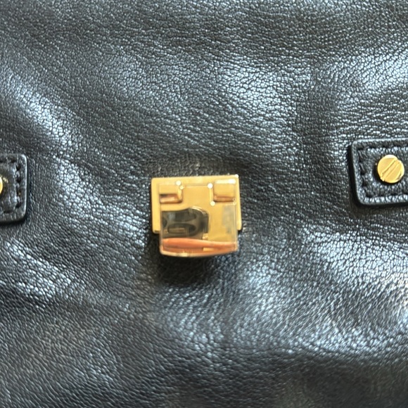 Michael Kors black leather shoulder bag with gold chain and hardware - Picture 12 of 16